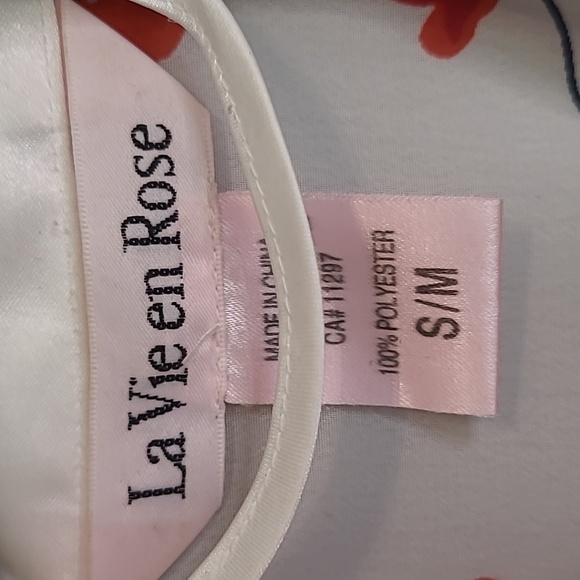 La Vie en Rose size small/medium robe - Picture 2 of 4